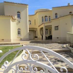 Villa Moments - Guest House